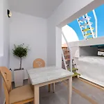 Alexandros Mini