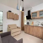 Alexandros Mini