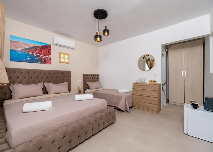 Alexandros Mini * Perissa (Santorini)